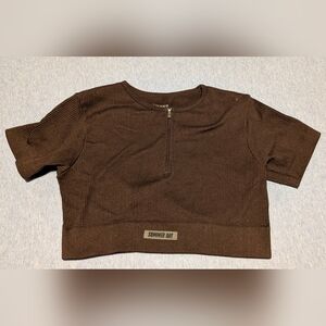 Sommer Ray Brown Ribbed Crop Top